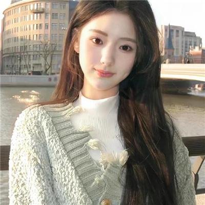 萌子美 虽然她有点怪